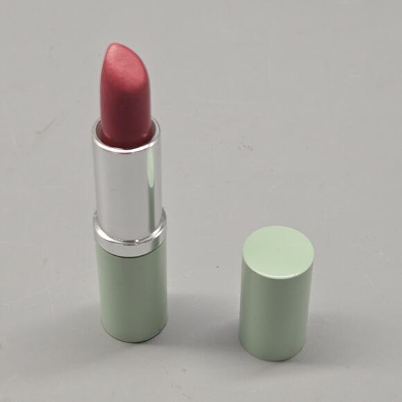 Clinique Other - CLINIQUE LIPSTICK SUPER BERRY RaRe Vintage NOS .13 Oz